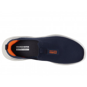 SKECHERS Performance Go Walk 7