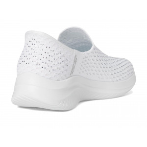 SKECHERS Martha Stewart Ultra Flex 3.0 - Dazzling Hands Free Slip-Ins