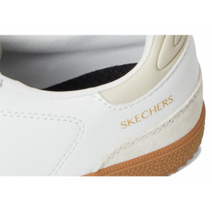 SKECHERS Hotshot-Kickoff