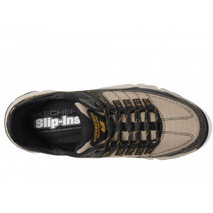 SKECHERS Summits AT Hands Free Slip-In