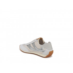 Vince Oasis Runner Lace-Up Sneakers