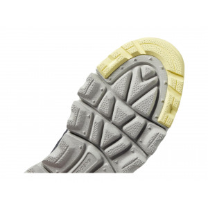 SKECHERS Summits At Artista Bluff