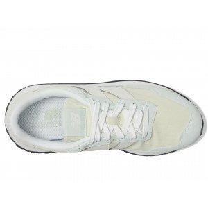 New Balance Classics 237v1