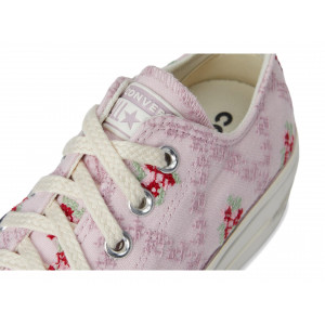 Converse Chuck Taylor All Star Low-Top Lift Platform Sneaker