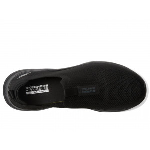 SKECHERS Performance Go Walk 7