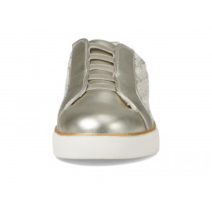 Kenneth Cole Reaction Bonnie