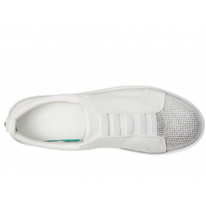 Kenneth Cole Reaction Bonnie