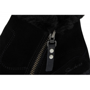 SKECHERS Wilshire Blvd - Fresh Zip